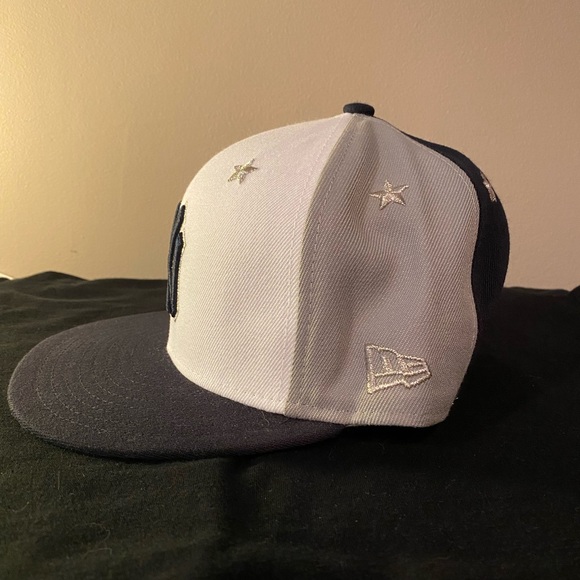 New York Yankees 2018 All Star Game Fitted Cap - Picture 3 of 5